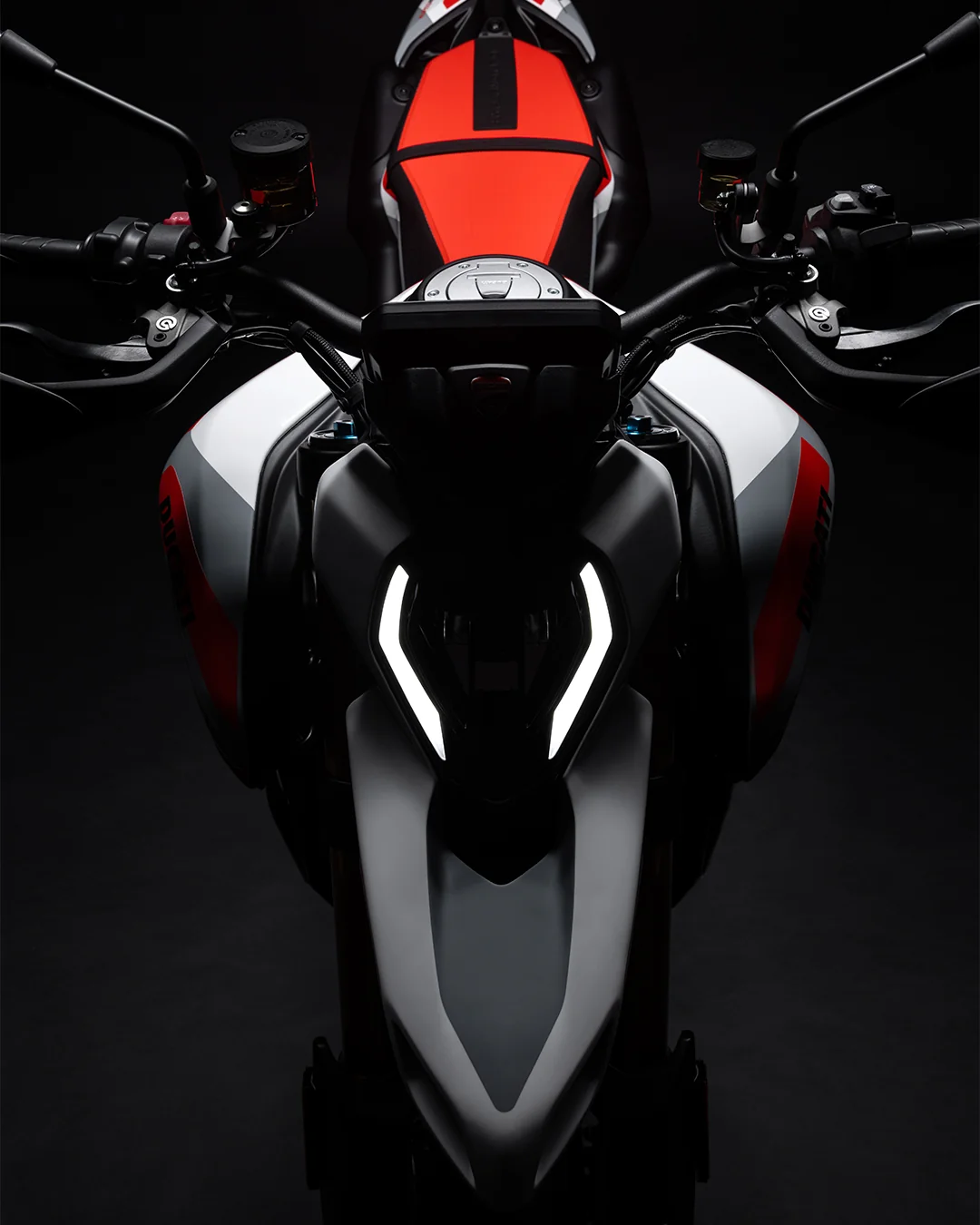 2026 Ducati Hypermotard V2 SP - Image 5