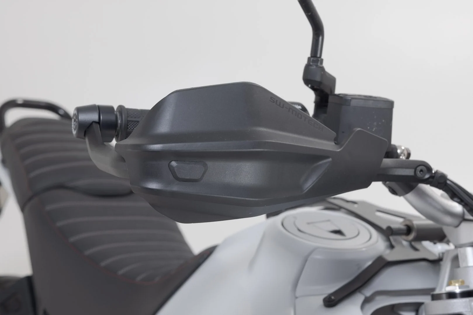 HDG.00.220.31301/B - SW-MOTECH - Adventure handguard kit -  Ducati DesertX / Rally, CFMoto 800MT-X - BLACK - Image 3