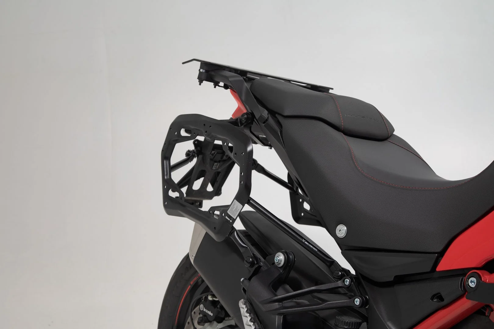 KFT.22.114.70102/B - SW-MOTECH - TRAX ADV aluminum case system - 45/45 l Multistrada 1200/ 1260/ 950/ V2 - BLACK - Image 3
