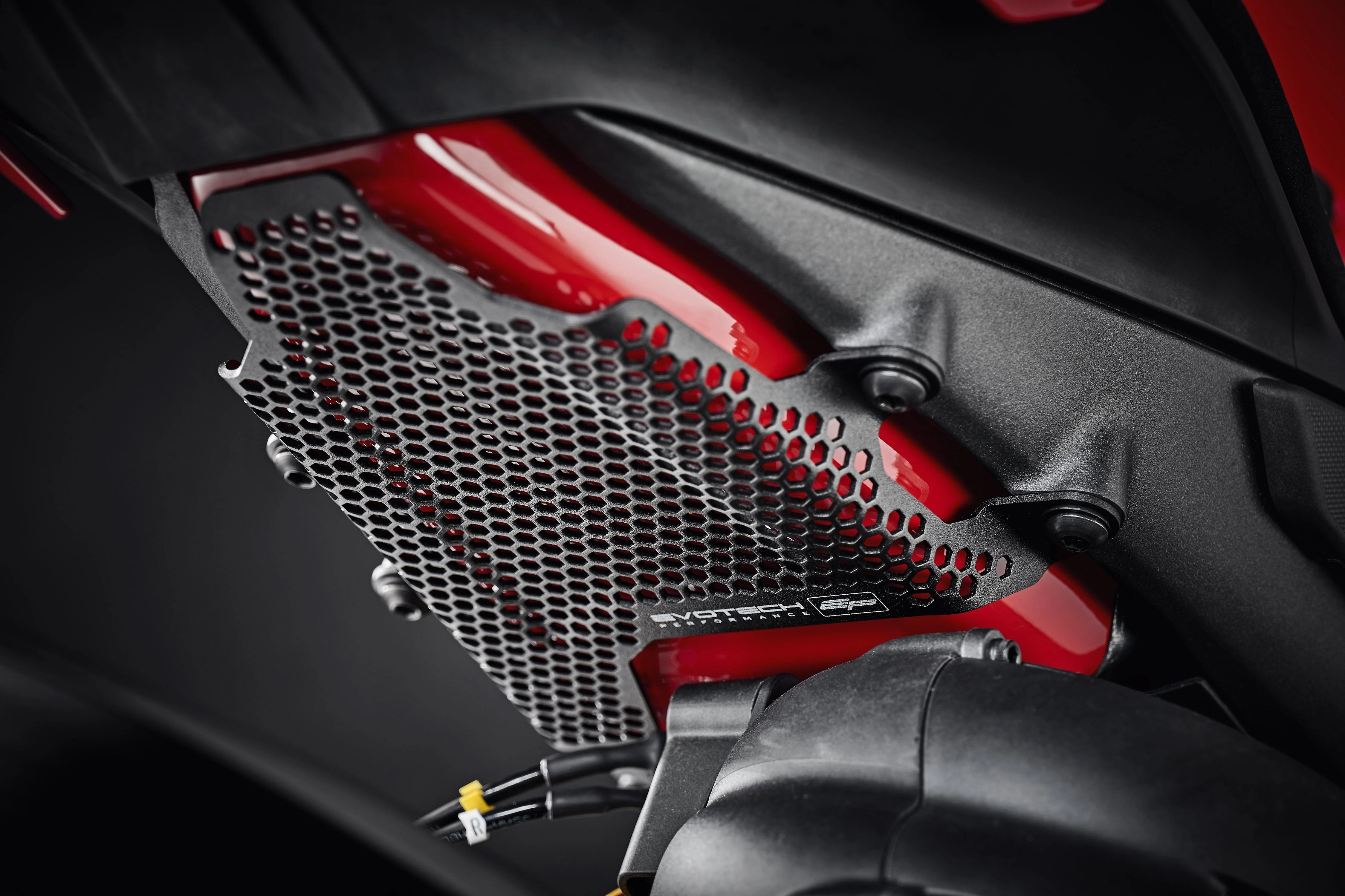 PRN013902 - Evotech Fuel Tank Cover Guard - Image 2