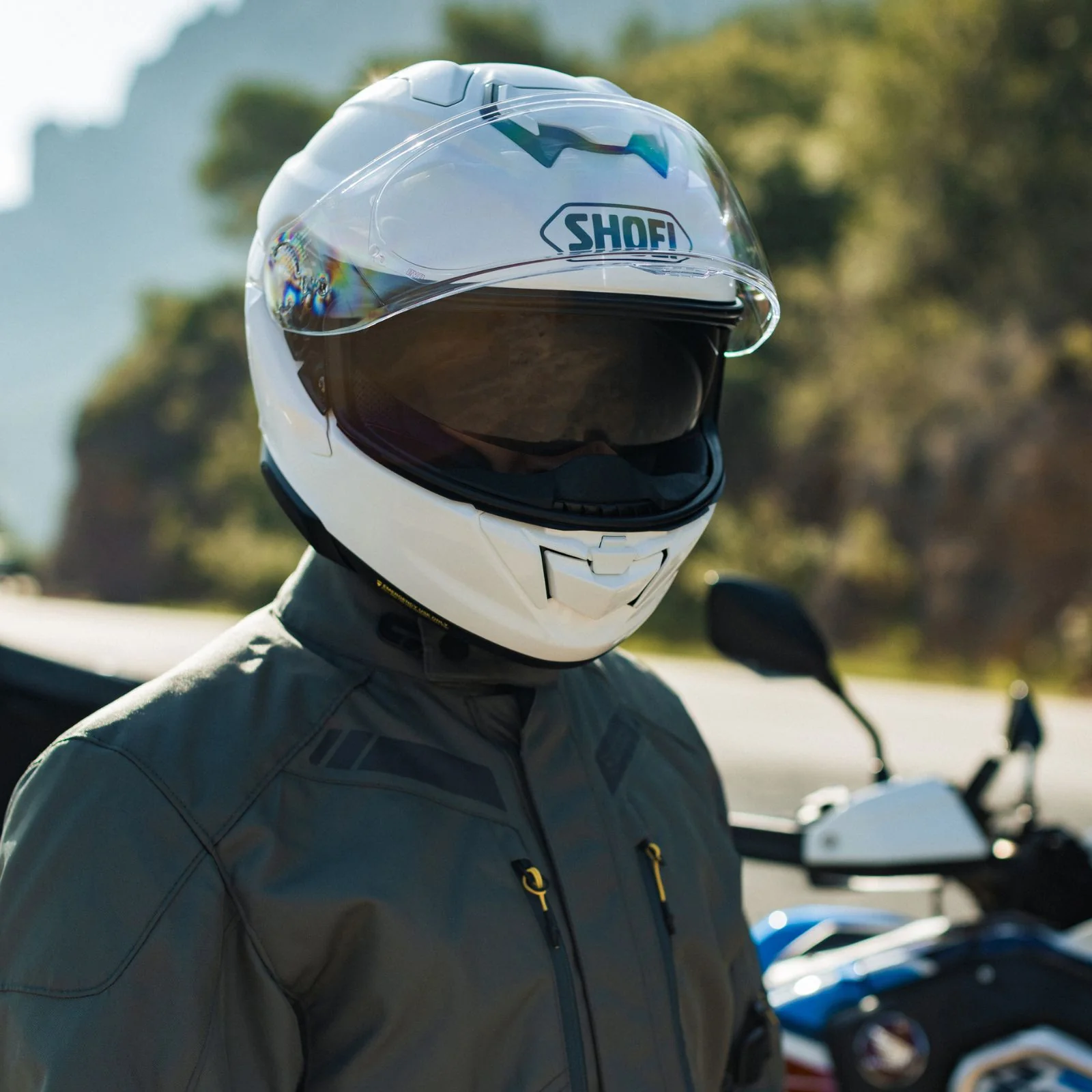 SHOEI - GT-Air 3 - MATTE GREY - Image 9