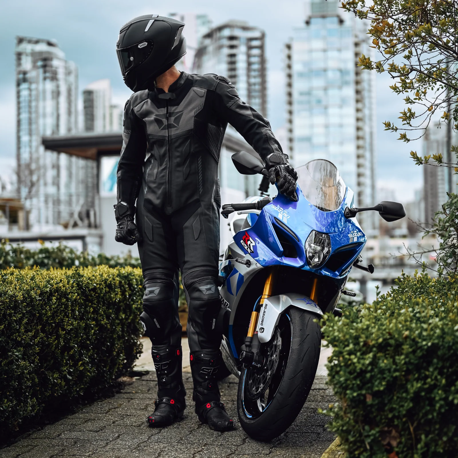 SHOEI - X-Fifteen - MATTE BLACK - Image 2
