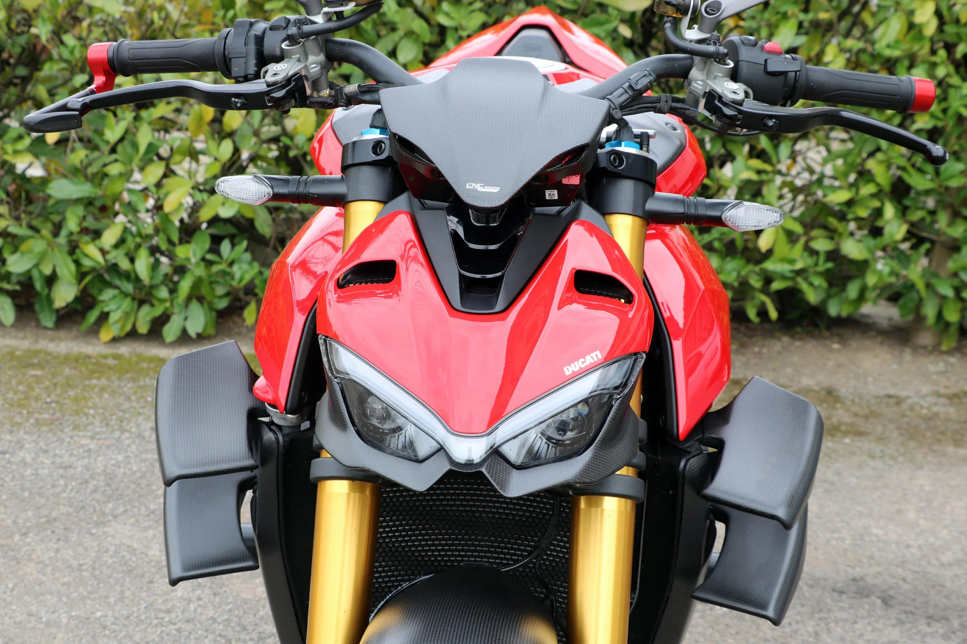 ZA301Y - CNC Racing Carbon Fiber Headlight Lower Fairing for the Ducati Streetfighter V4 / V2 - Image 4